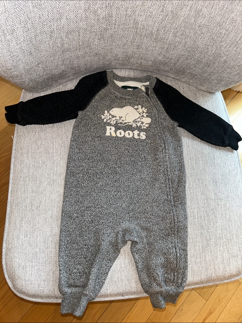 Roots Salt & Pepper Outfit (3-6 months)